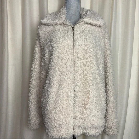 Show Me Your Mumu Kassidy Faux Fur Sherpa Zip Front Jacket - Picture 1 of 16